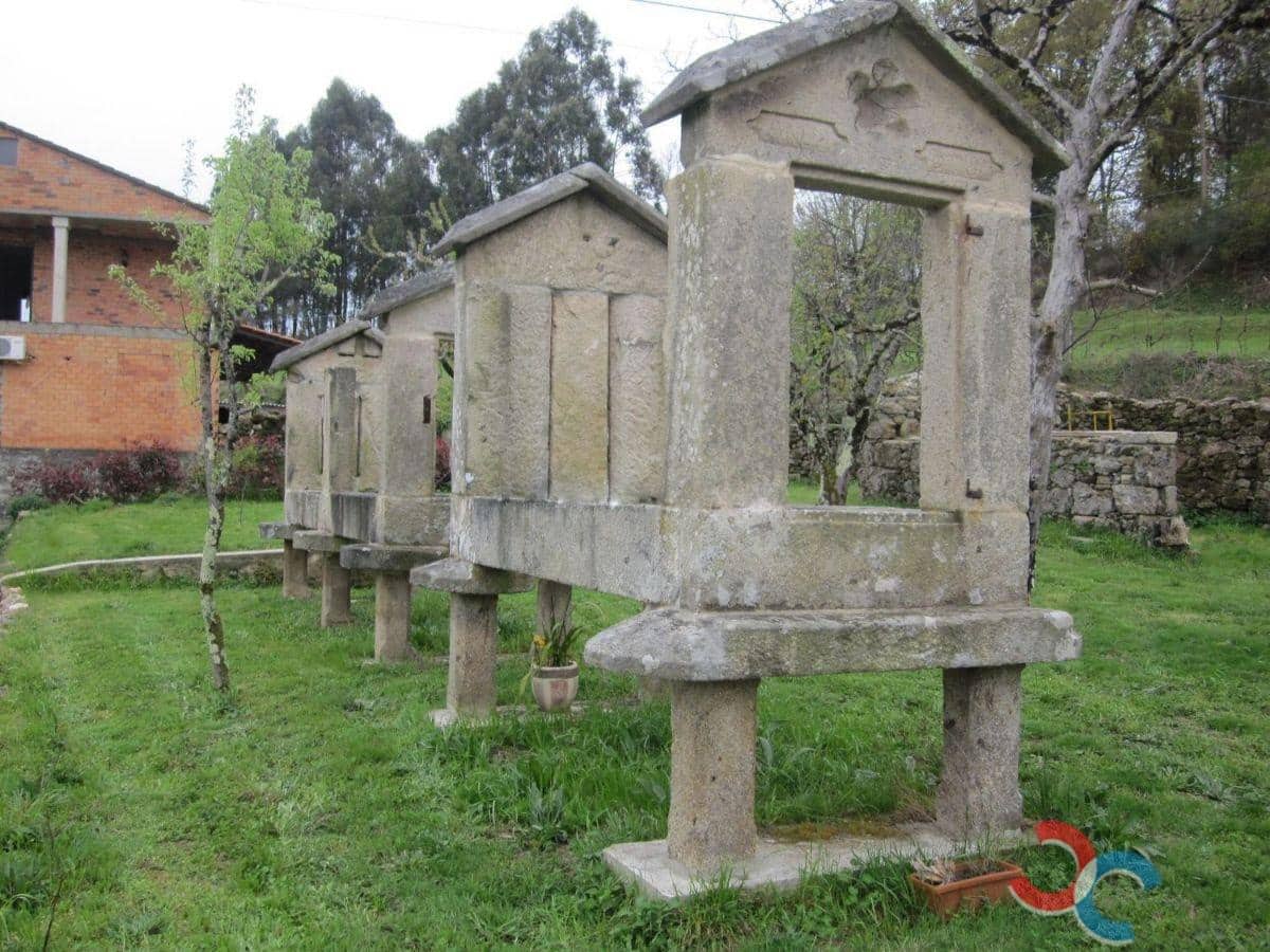 Finca/Herregård til salgs i A Caniza med garasje - € 80 000 (Ref: 4803328)