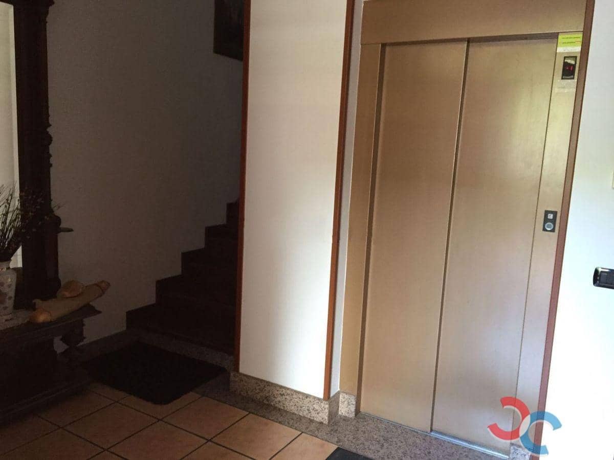 5 soveværelse Villa til salg i Ribadavia med garage - € 890.000 (Ref: 4803335)