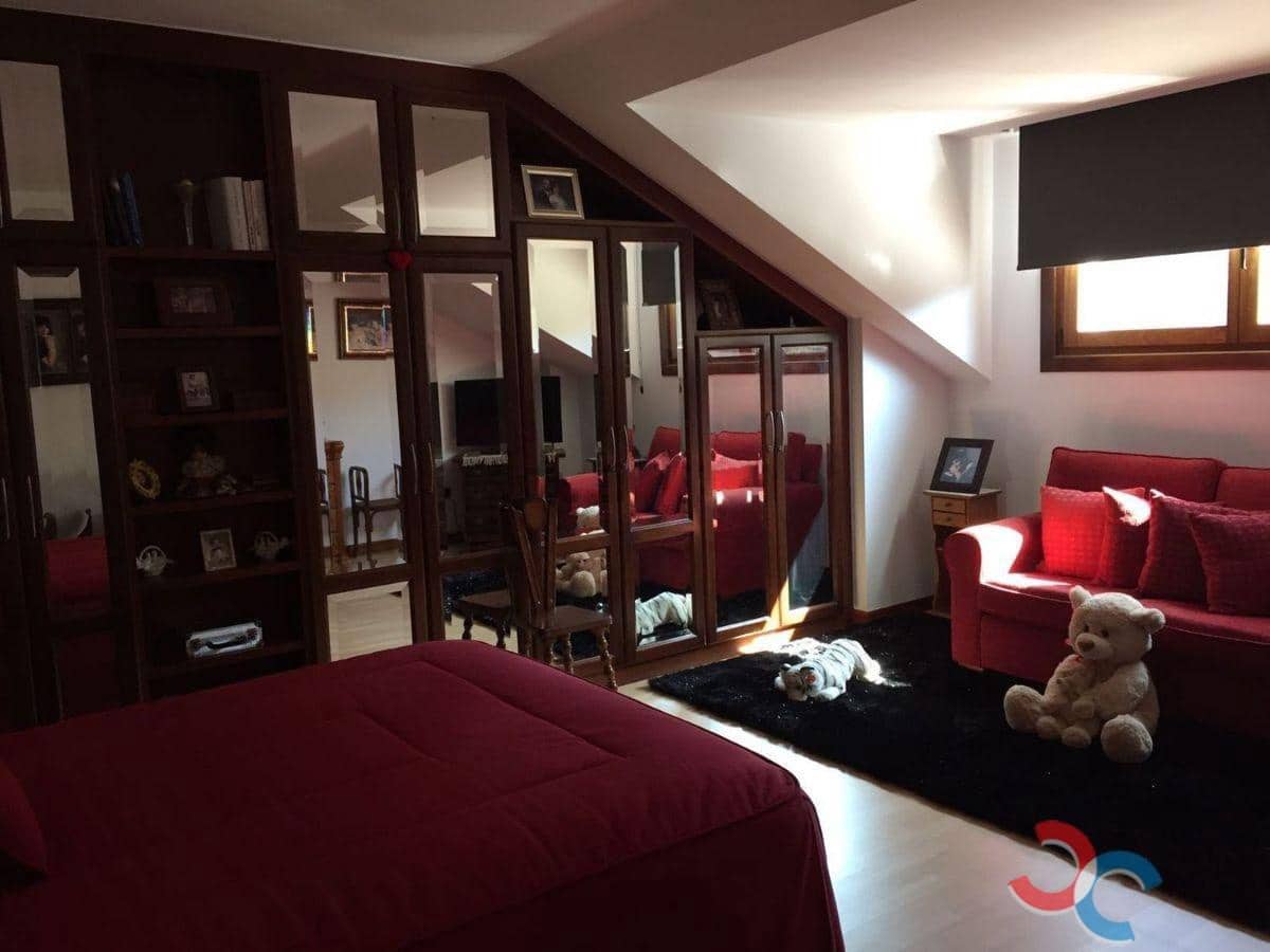 5 soveværelse Villa til salg i Ribadavia med garage - € 890.000 (Ref: 4803335)