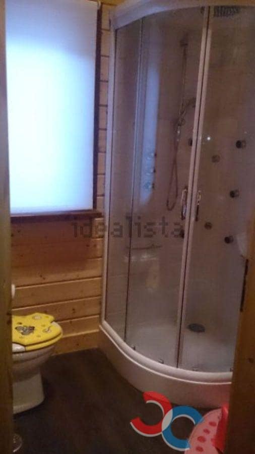 4 bedroom Semi-detached Villa for sale in Vilaboa with garage - € 350,000 (Ref: 4803341)