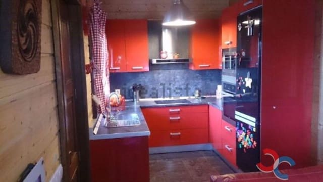 4 chambre Villa/Maison Semi-Mitoyenne à vendre à Vilaboa avec garage - 350 000 € (Ref: 4803341)