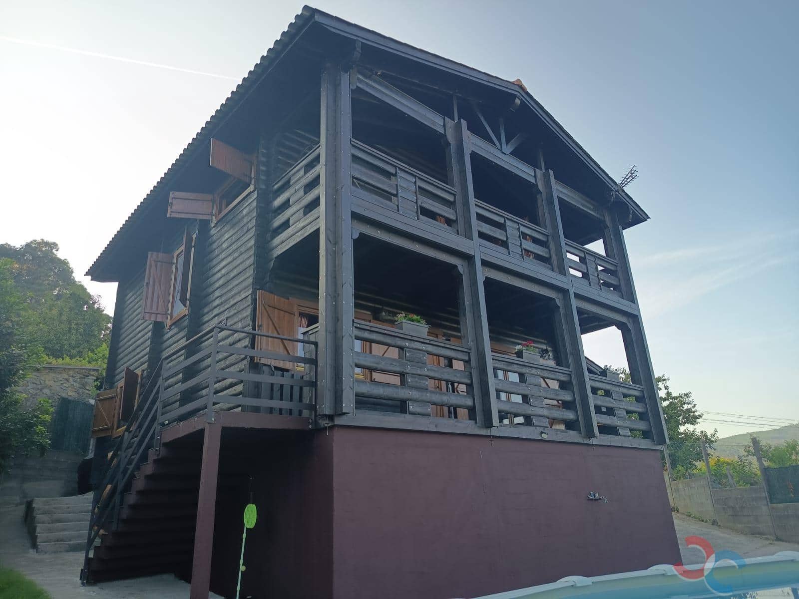 4 bedroom Semi-detached Villa for sale in Vilaboa with garage - € 420,000 (Ref: 4803341)