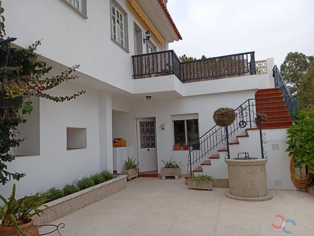 7 makuuhuone Huvila myytävänä paikassa Marín mukana 
autotalli - 630 000 € (Ref: 4803423)