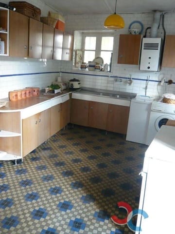 7 bedroom Villa for sale in Soutelo de Montes, Forcarei with garage - € 450,000 (Ref: 4803447)