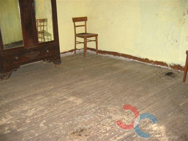 4 soverom Finca/Herregård til salgs i Campo Lameiro med garasje - € 59 000 (Ref: 4832923)