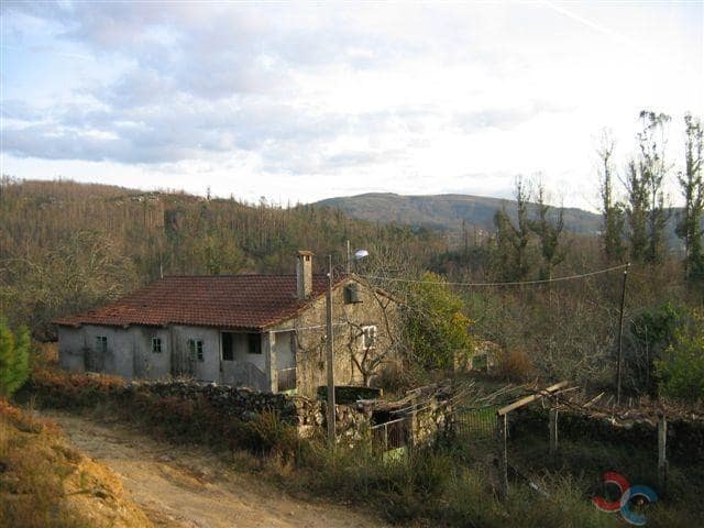 Finca/Casa Rural de 4 habitaciones en Campo Lameiro en venta con garaje - 65.000 € (Ref: 4832923)