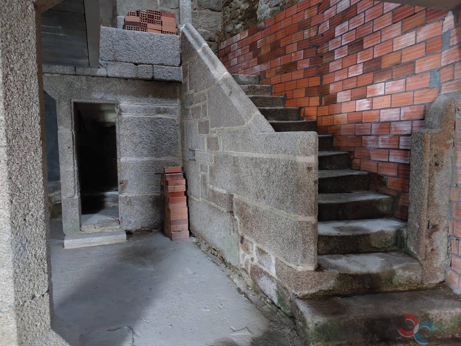 3 soverom Hus til salgs i A Lama med garasje - € 80 000 (Ref: 5048689)