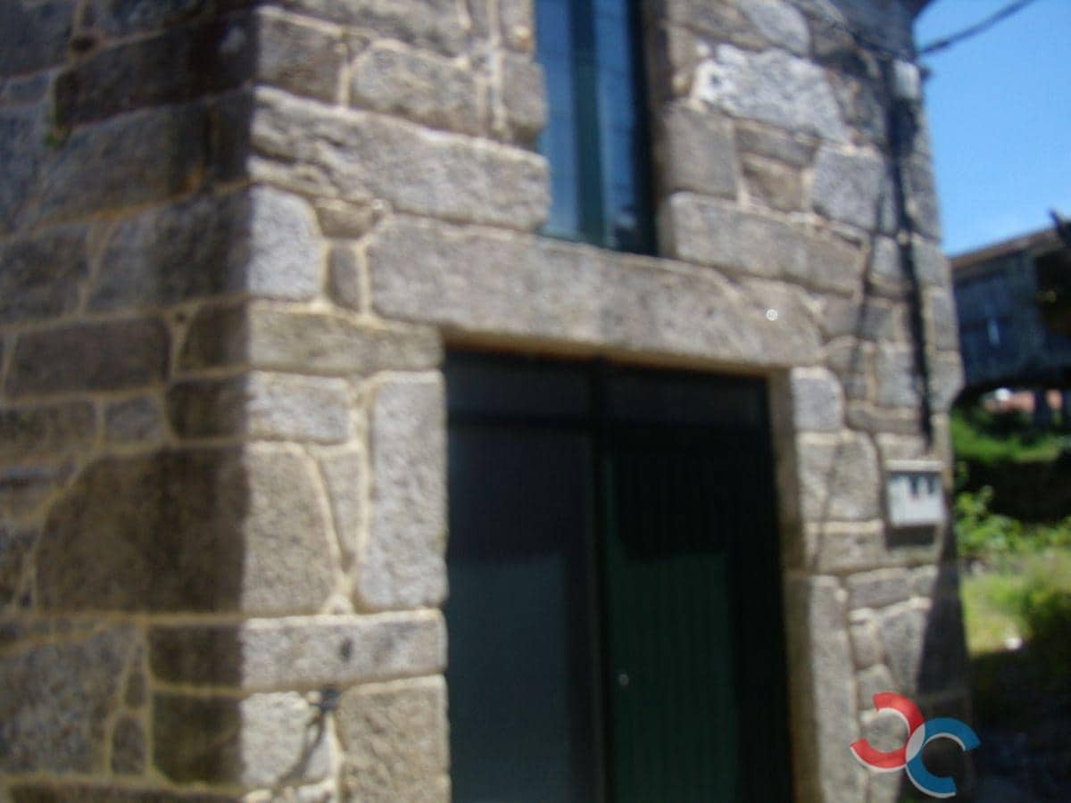 3 sypialnia Dom na sprzedaż w A Lama z garażem - 80 000 € (Ref: 5048689)