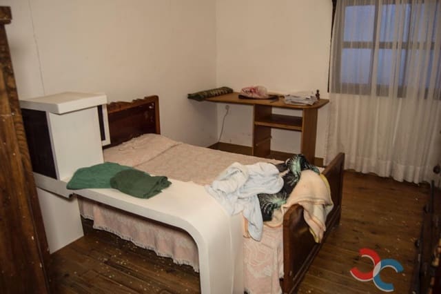 5 soverom Finca/Herregård til salgs i Vila de Cruces med garasje - € 320 000 (Ref: 5209699)