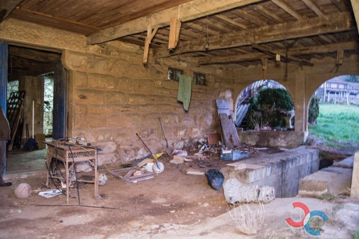 5 slaapkamer Finca/Landhuis te koop in Vila de Cruces met garage - € 320.000 (Ref: 5209699)