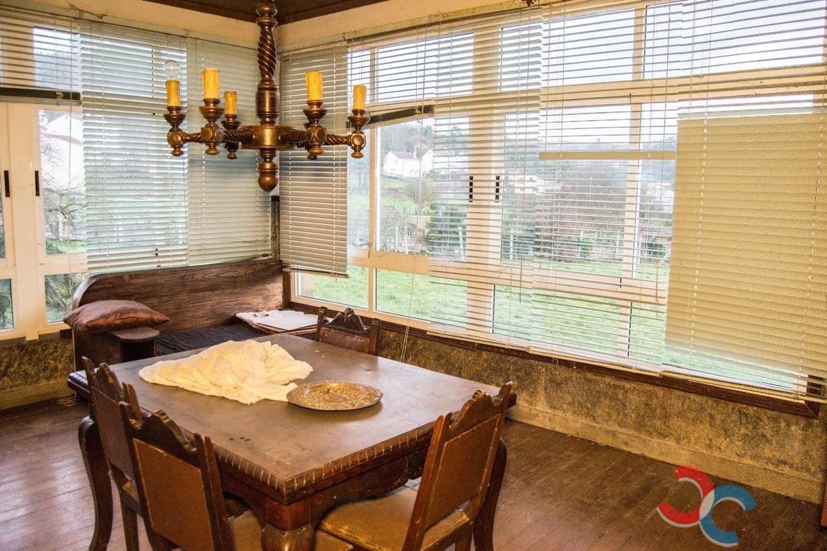 5 bedroom Finca/Country House for sale in Vila de Cruces with garage - € 320,000 (Ref: 5209699)