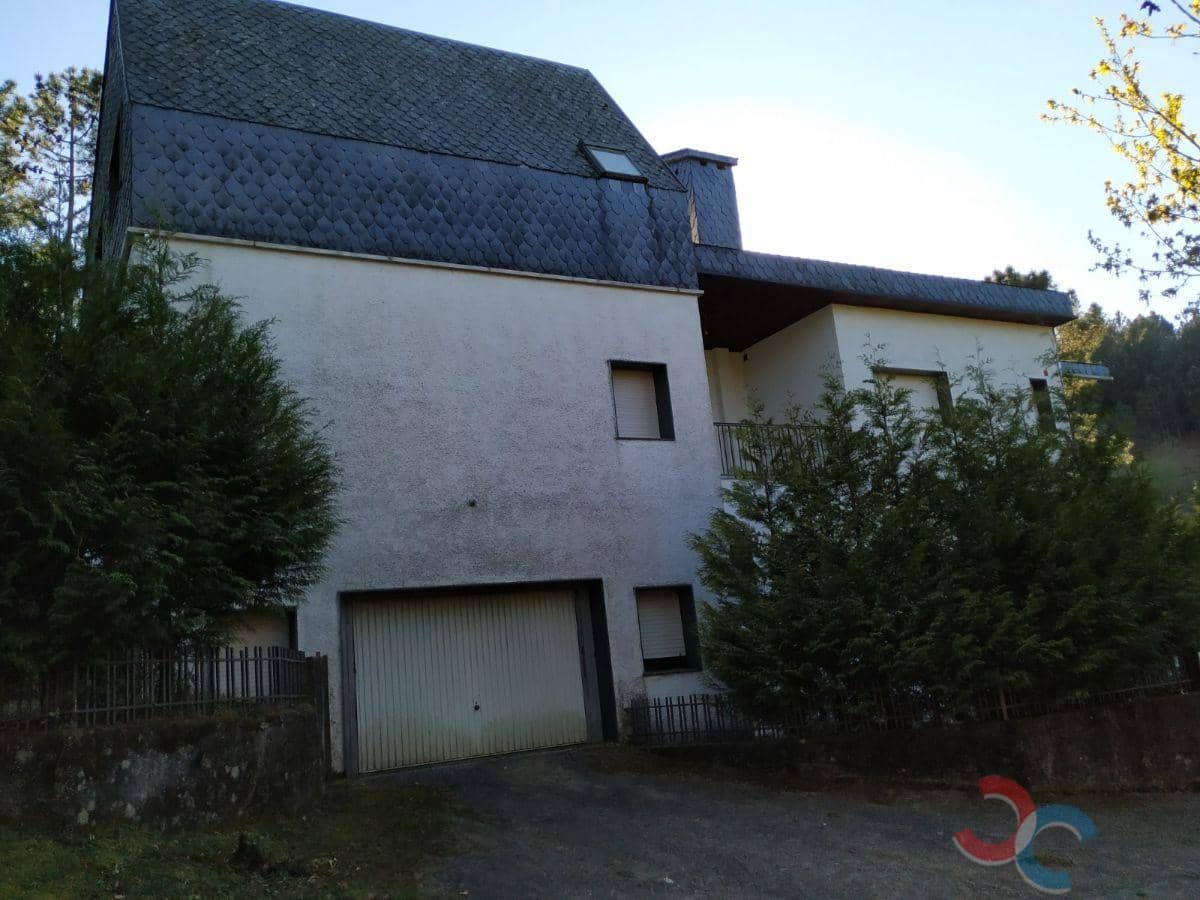 Villa til salg i Avion med garage - € 1.000.000 (Ref: 5225630)