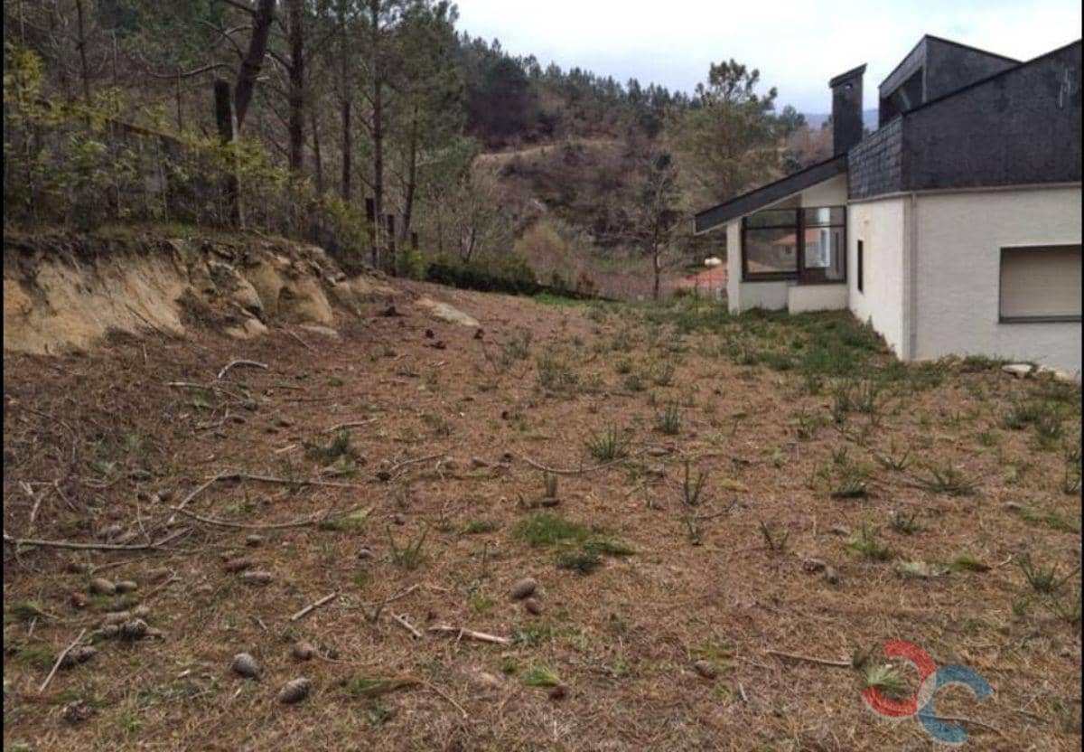 Villa til salg i Avion med garage - € 1.000.000 (Ref: 5225630)