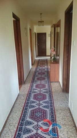 4 bedroom Townhouse for sale in A Estrada - € 110,000 (Ref: 5289770)