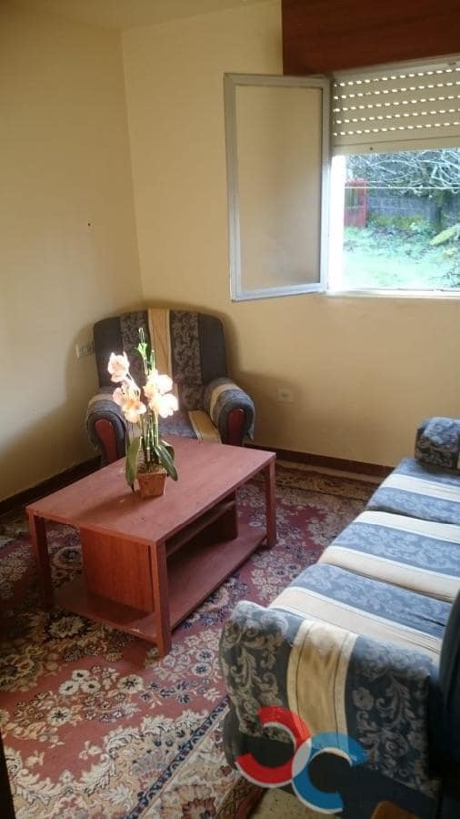 4 bedroom Townhouse for sale in A Estrada - € 110,000 (Ref: 5289770)