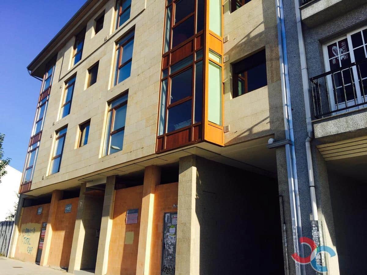 Kommersiell til salgs i La Coruna by - € 175 000 (Ref: 5289775)