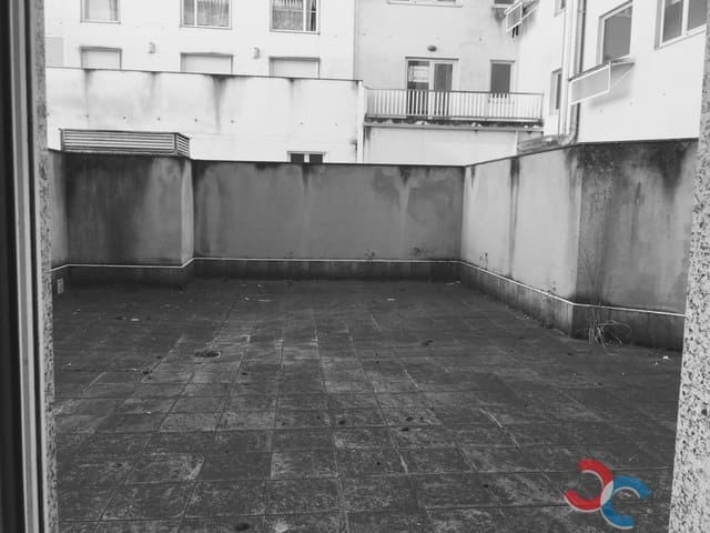 Komercyjne na sprzedaż w Miasto A Coruña - 175 000 € (Ref: 5289775)