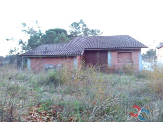 3 bedroom Finca/Country House for sale in Salvaterra de Miño - € 160,000 (Ref: 5327390)