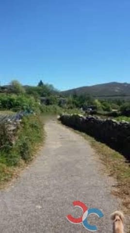 8 makuuhuone Maalaistalo myytävänä paikassa Oia mukana 
autotalli - 260 000 € (Ref: 5381019)