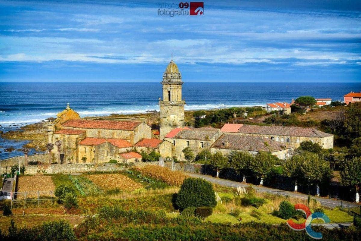 8 chambre Finca/Maison de Campagne à vendre à Oia avec garage - 260 000 € (Ref: 5381019)