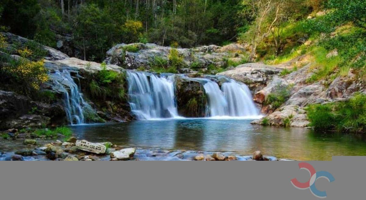 8 chambre Finca/Maison de Campagne à vendre à Oia avec garage - 260 000 € (Ref: 5381019)