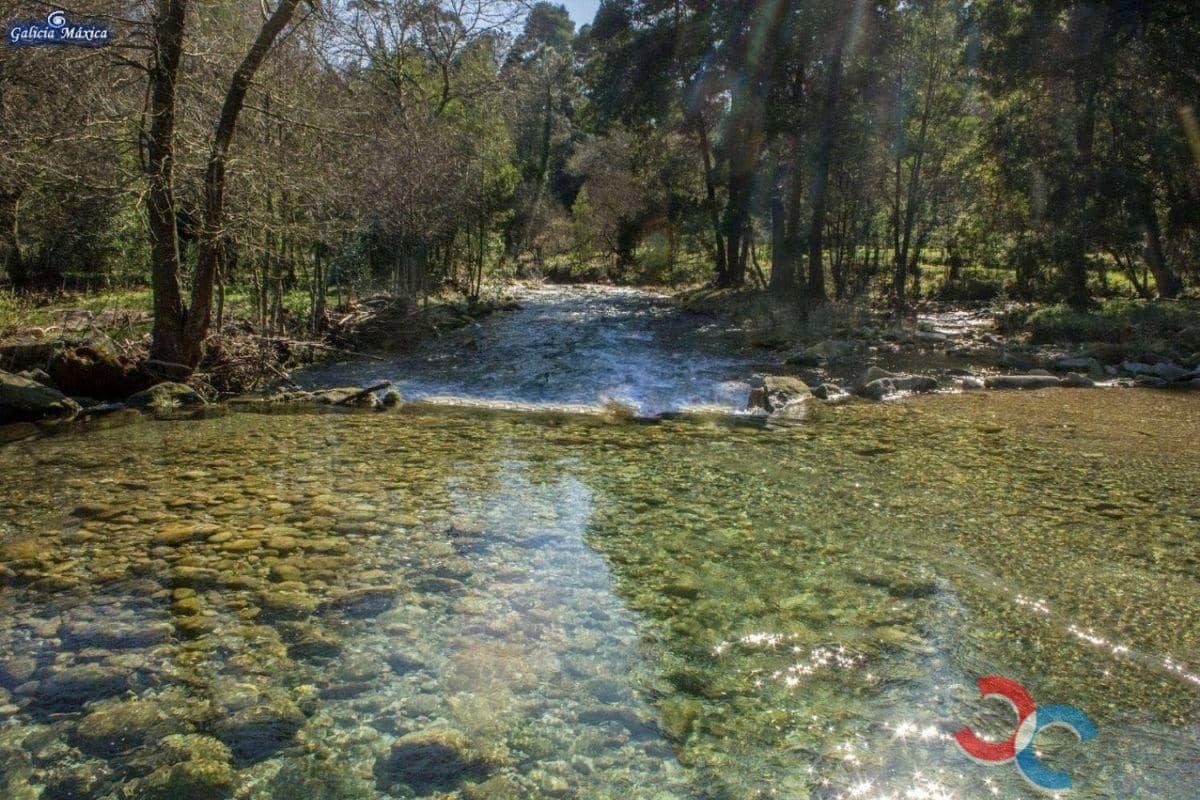 8 chambre Finca/Maison de Campagne à vendre à Oia avec garage - 260 000 € (Ref: 5381019)