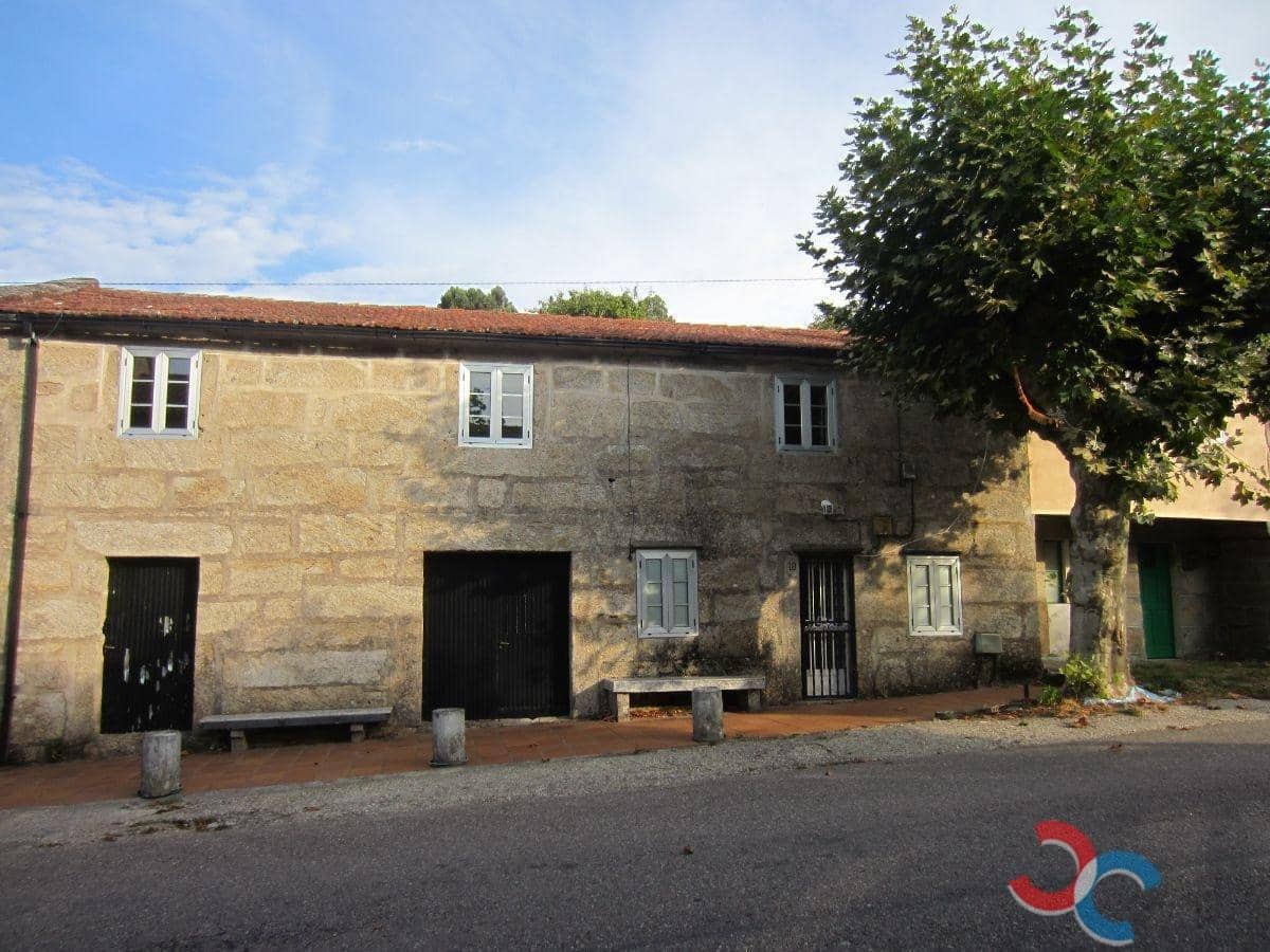 5 bedroom Finca/Country House for sale in Covelo with garage - € 50,000 (Ref: 5454351)