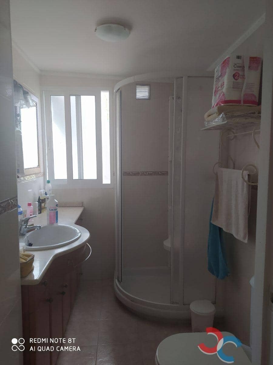 6 soveværelse Villa til salg i Poio med garage - € 240.000 (Ref: 5477172)