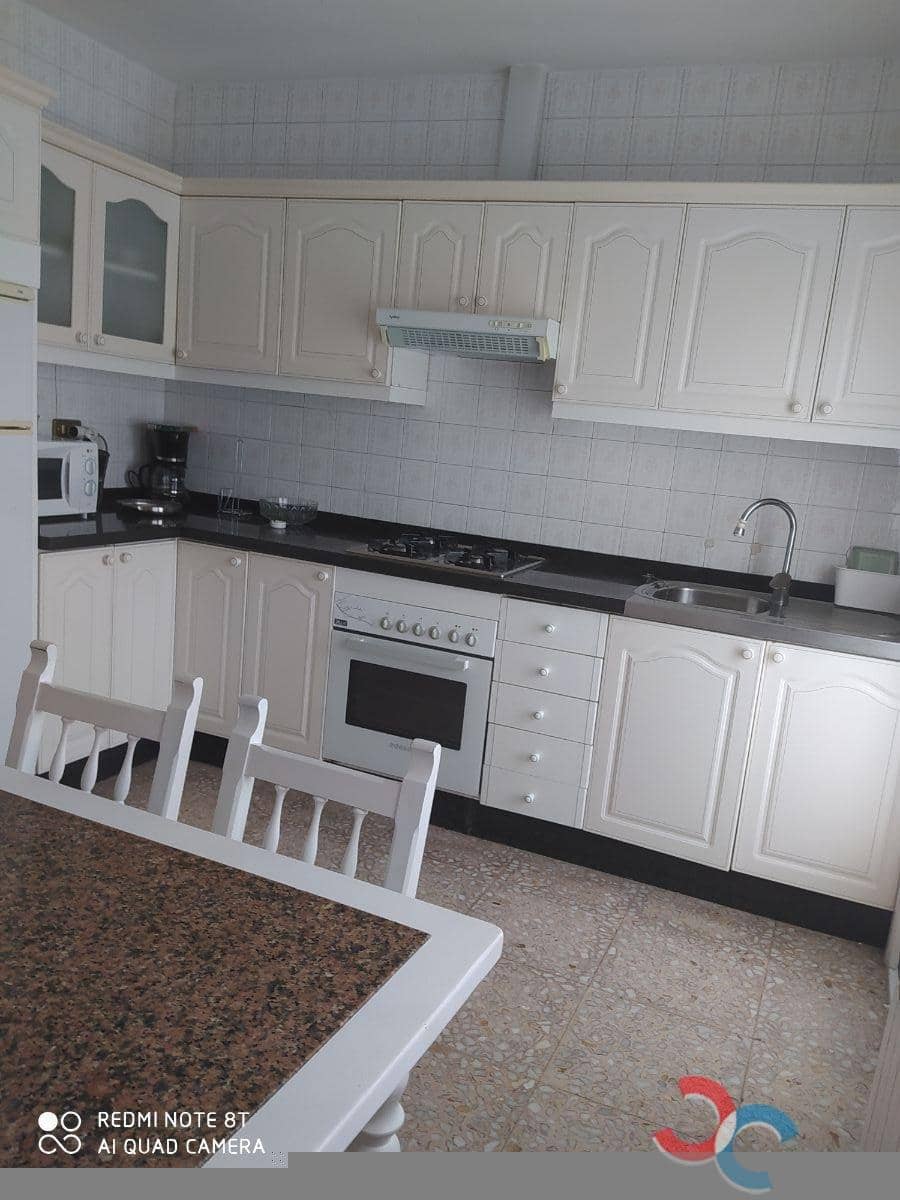 6 soveværelse Villa til salg i Poio med garage - € 240.000 (Ref: 5477172)