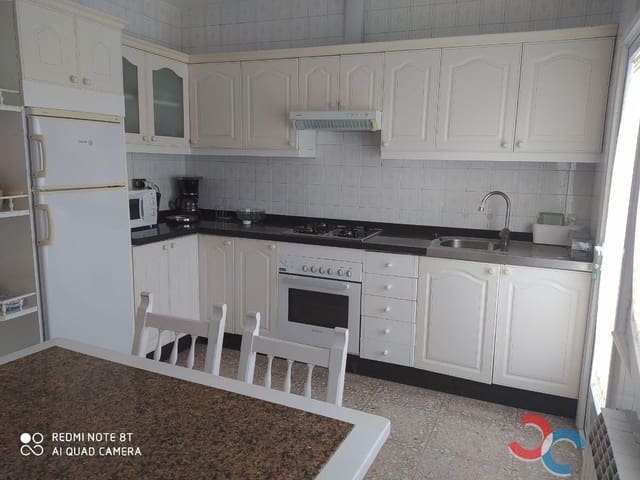 6 soverom Villa til salgs i Poio med garasje - € 240 000 (Ref: 5477172)