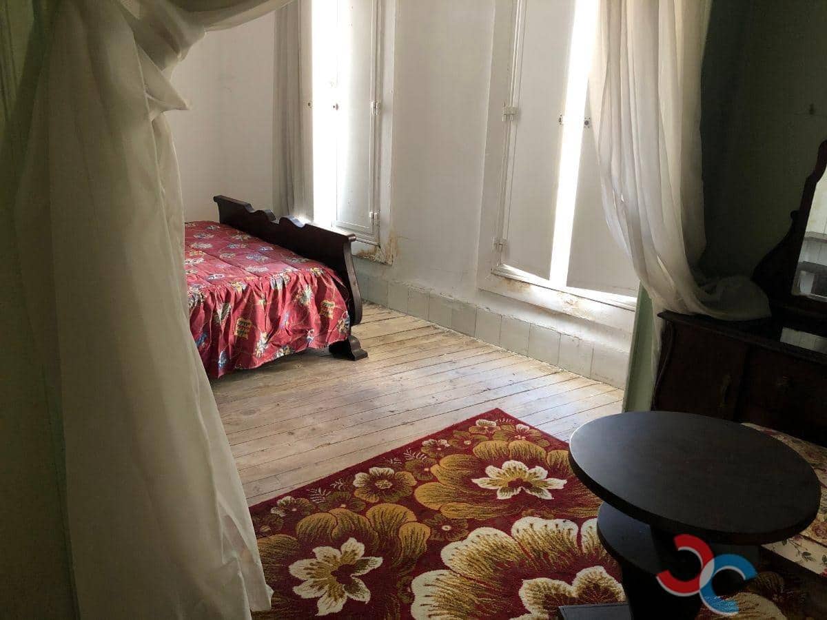 6 soveværelse Byhus til salg i Marin - € 115.000 (Ref: 5496067)