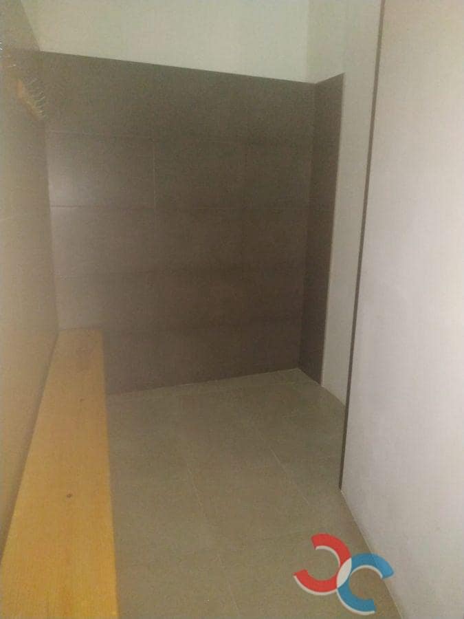 5 slaapkamer Commercieel te koop in Marin - € 80.000 (Ref: 5732502)