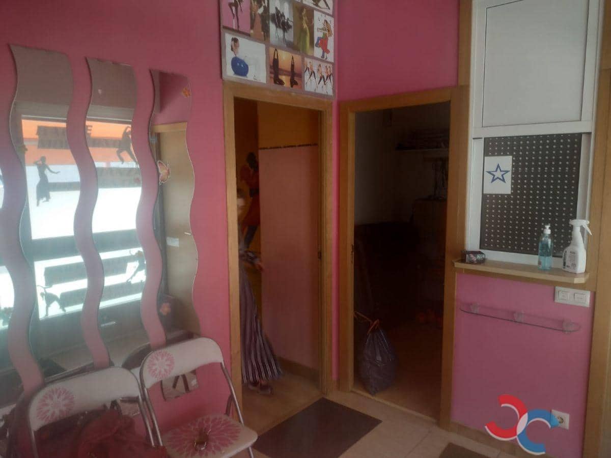 5 slaapkamer Commercieel te koop in Marin - € 80.000 (Ref: 5732502)