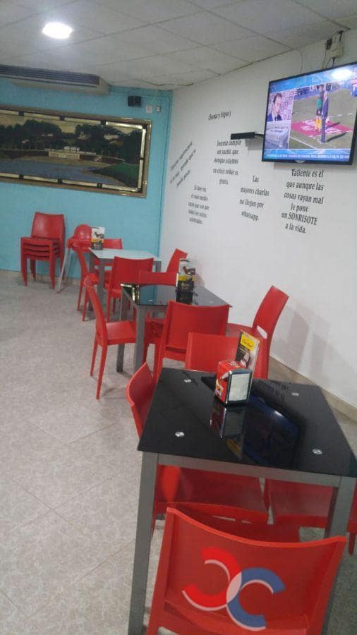 Commerciale in vendita in Marin - 70.000 € (Rif: 5866401)