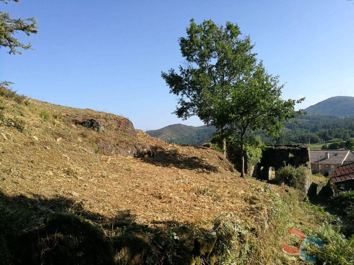 Byggegrund til salg i A Lama - € 30.000 (Ref: 5977646)