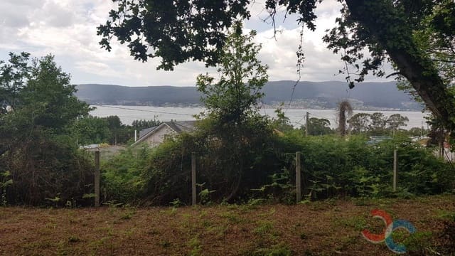 Grunde uden byggetilladelser til salg i Lourizán, Pontevedra by - € 24.000 (Ref: 6061823)
