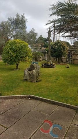 4 bedroom Semi-detached Villa for sale in Sanxenxo with garage - € 620,000 (Ref: 6687158)