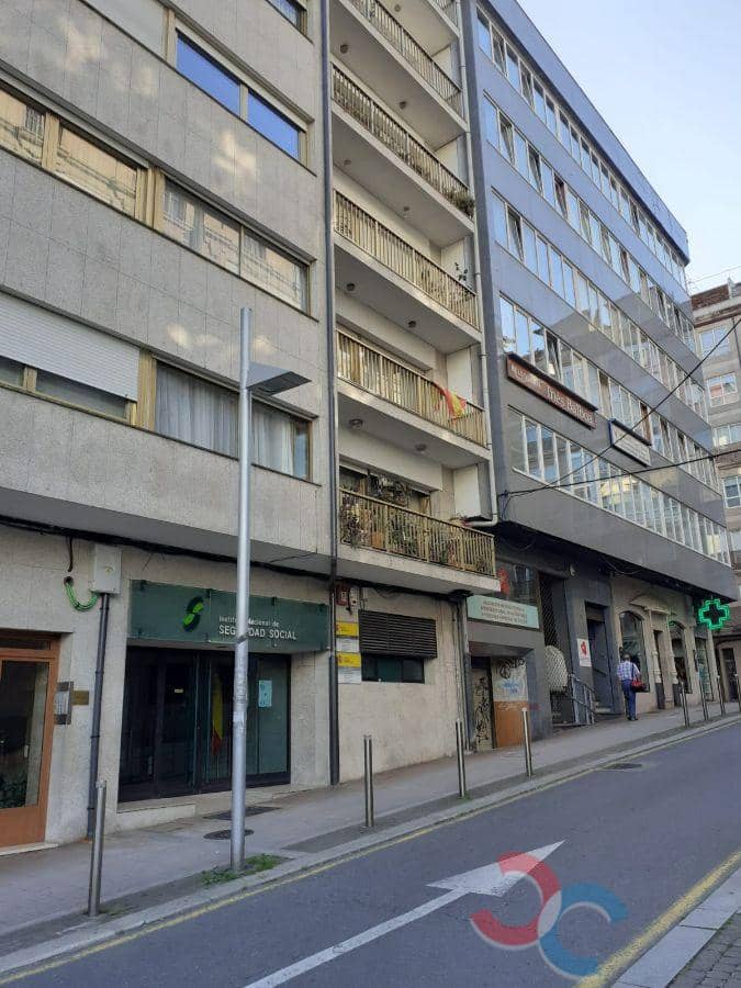 Piso de 4 habitaciones en Pontevedra ciudad en venta con garaje - 345.000 € (Ref: 6994231)