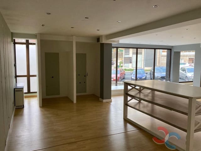 1 bedroom Commercial for sale in Barro - € 109,000 (Ref: 7214723)