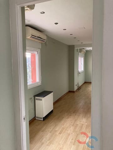 1 bedroom Commercial for sale in Barro - € 109,000 (Ref: 7214723)