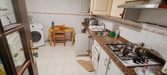 4 chambre Appartement à vendre à Marín - 80 000 € (Ref: 7408799)