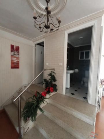 3 bedroom Commercial for sale in Poio - € 700,000 (Ref: 7485623)