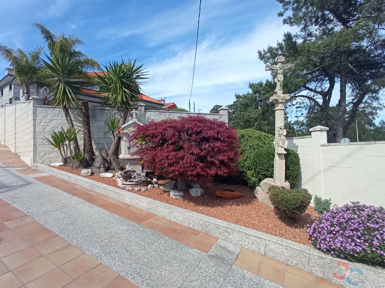 5 soveværelse Villa til salg i Poio med swimmingpool garage - € 590.000 (Ref: 7516702)