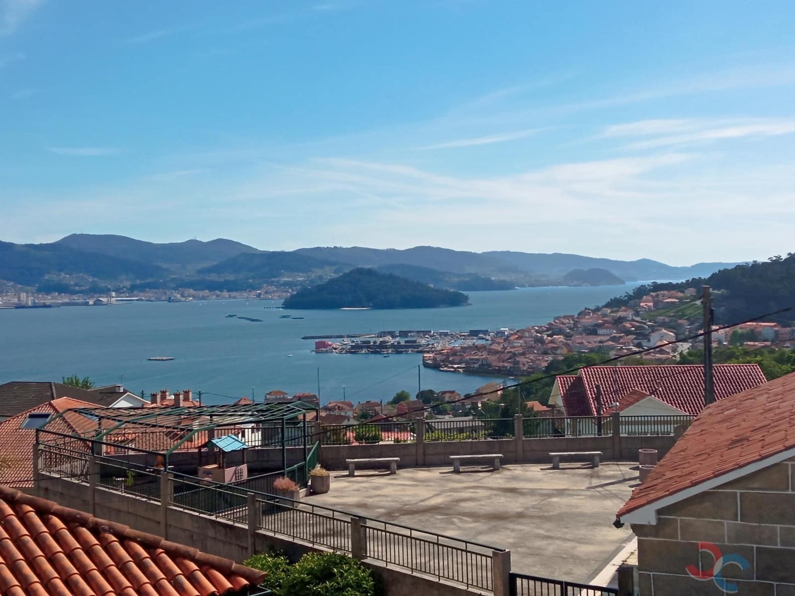 5 soveværelse Villa til salg i Poio med swimmingpool garage - € 590.000 (Ref: 7516702)