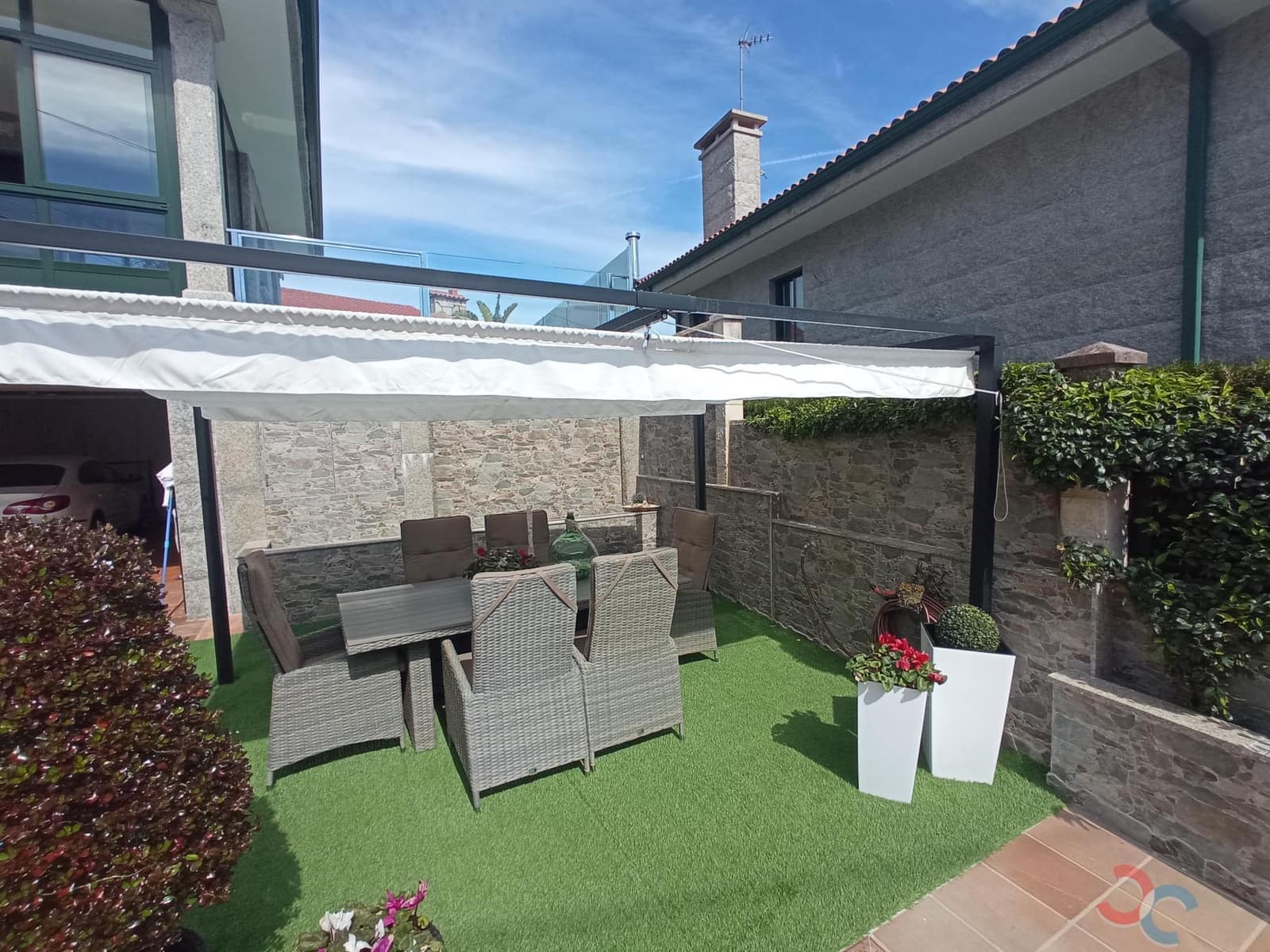 5 soveværelse Villa til salg i Poio med swimmingpool garage - € 590.000 (Ref: 7516702)