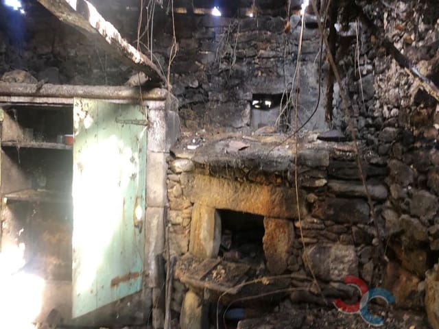 Ruïne te koop in Pontevedra stad - € 45.000 (Ref: 7672490)