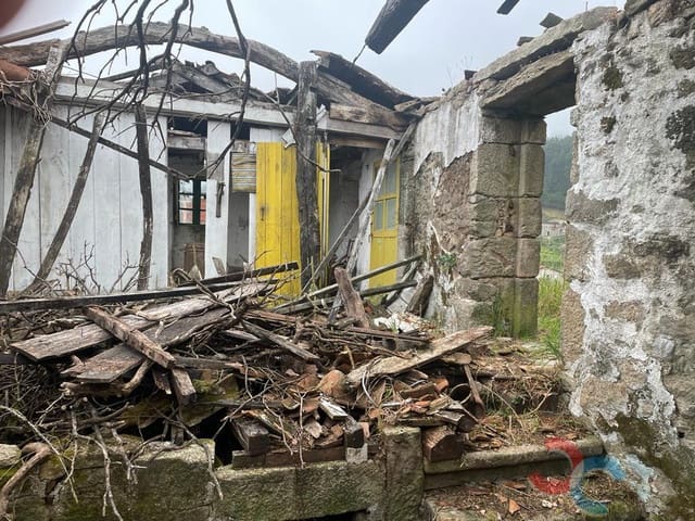 Ruïne te koop in Pontevedra stad - € 45.000 (Ref: 7672490)