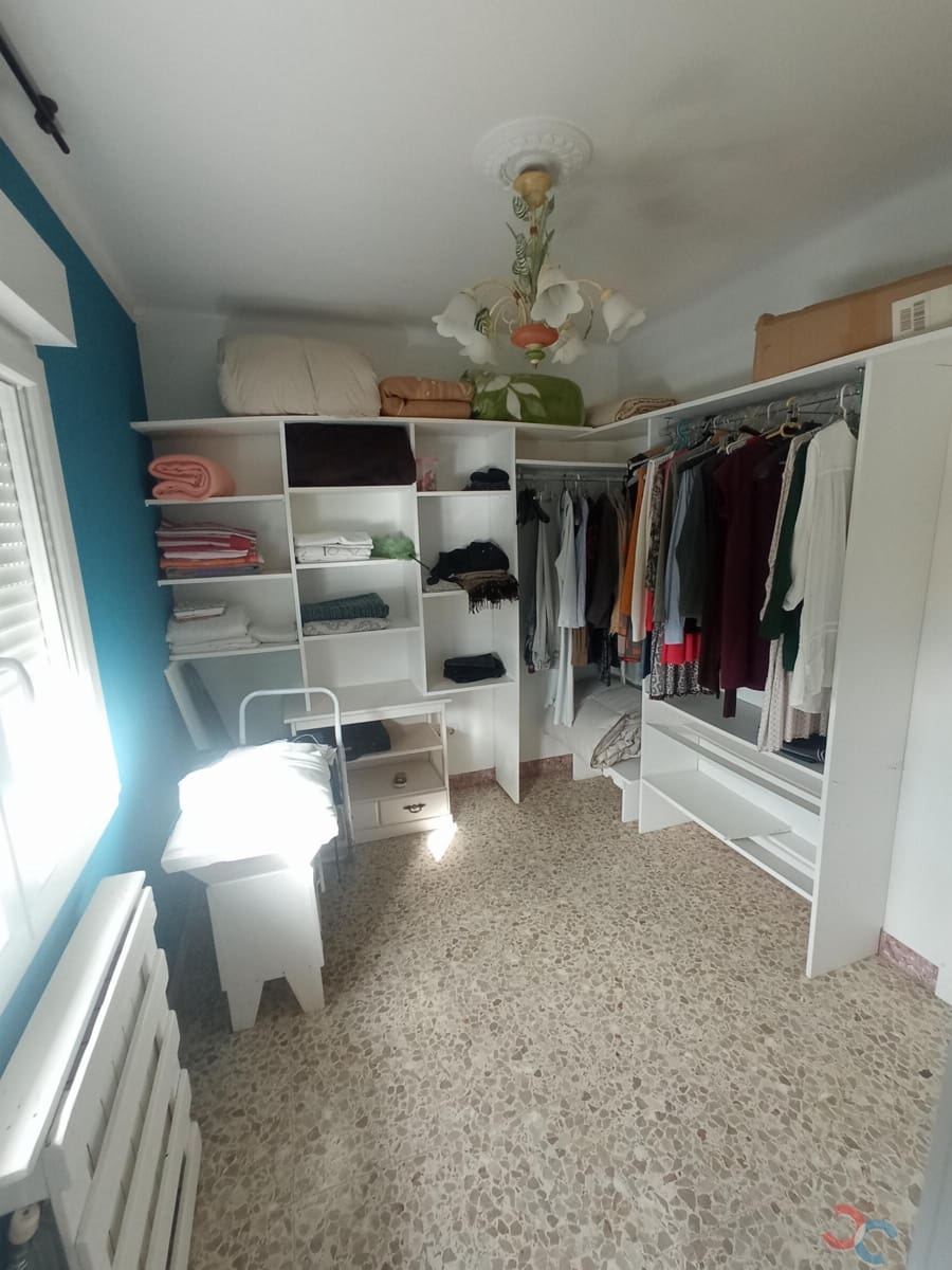 5 soveværelse Villa til salg i Marin med garage - € 360.000 (Ref: 7847595)