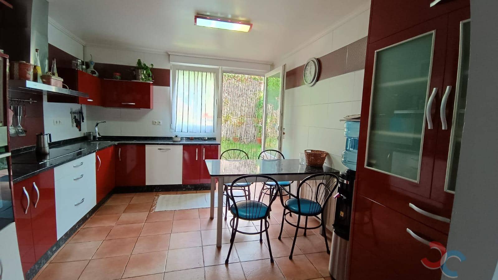 5 soveværelse Villa til salg i Marin med garage - € 360.000 (Ref: 7847595)