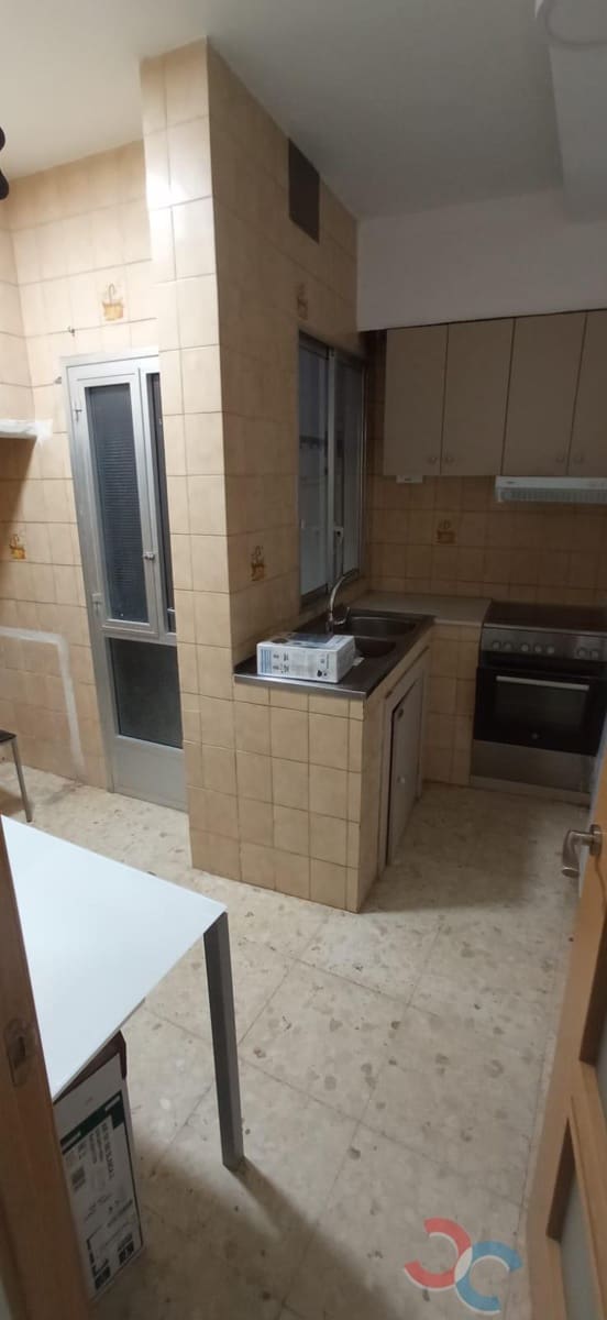 Erhverv til salg i Marin - € 290.000 (Ref: 7879338)